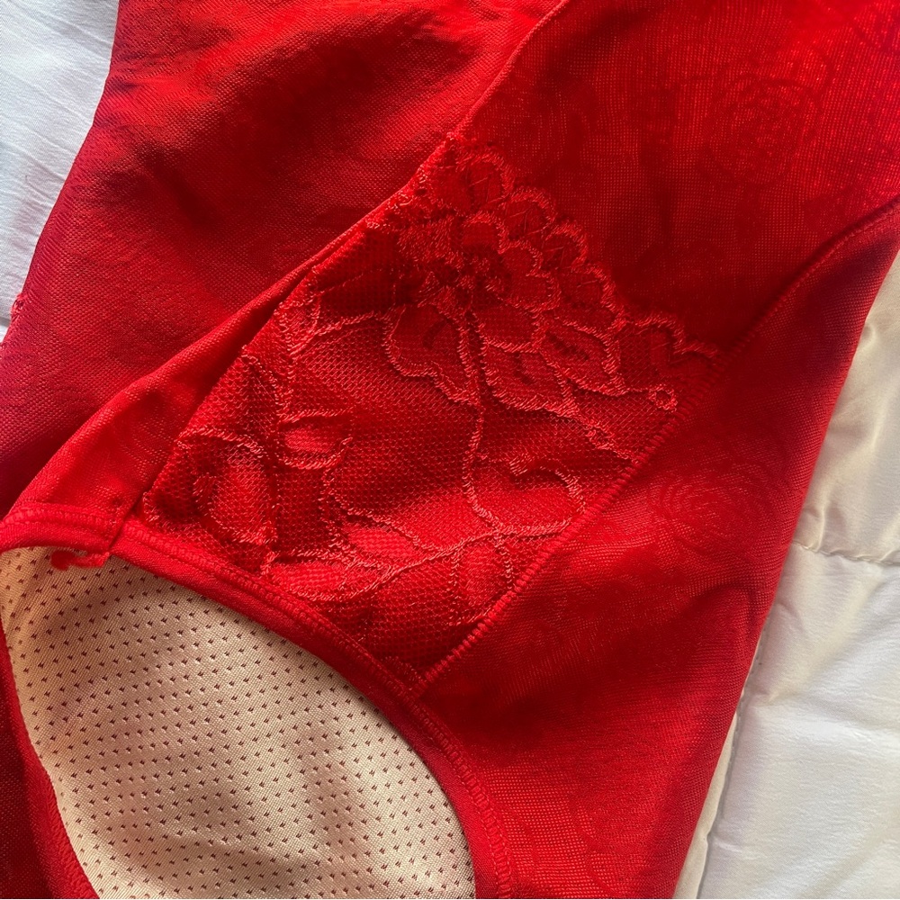Shapewear - Picture 3 of 3